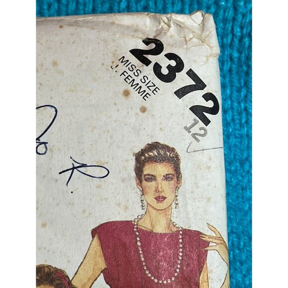 McCalls Sewing pattern 2372 blouse top skirt pants size 12 - Picture 2 of 5